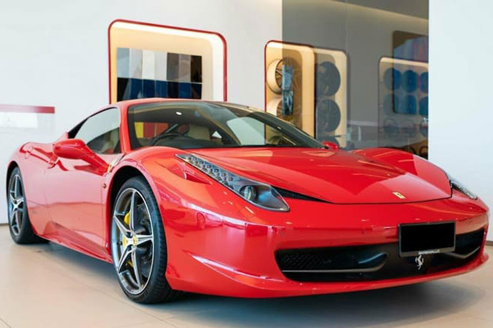 Ferrari 458 GTB - Prestige Car Rentals